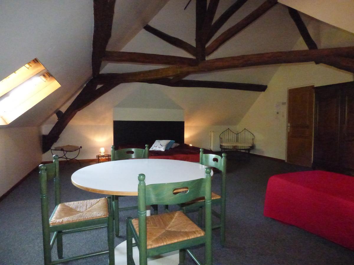 La Ferme Du Chateau Tresnay Exterior photo